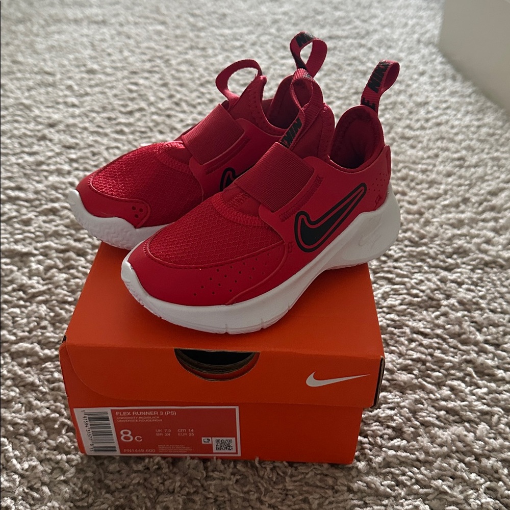 NEW! Nike Flex Runner 3